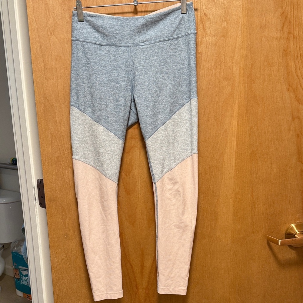 Outdoor Voices leggings